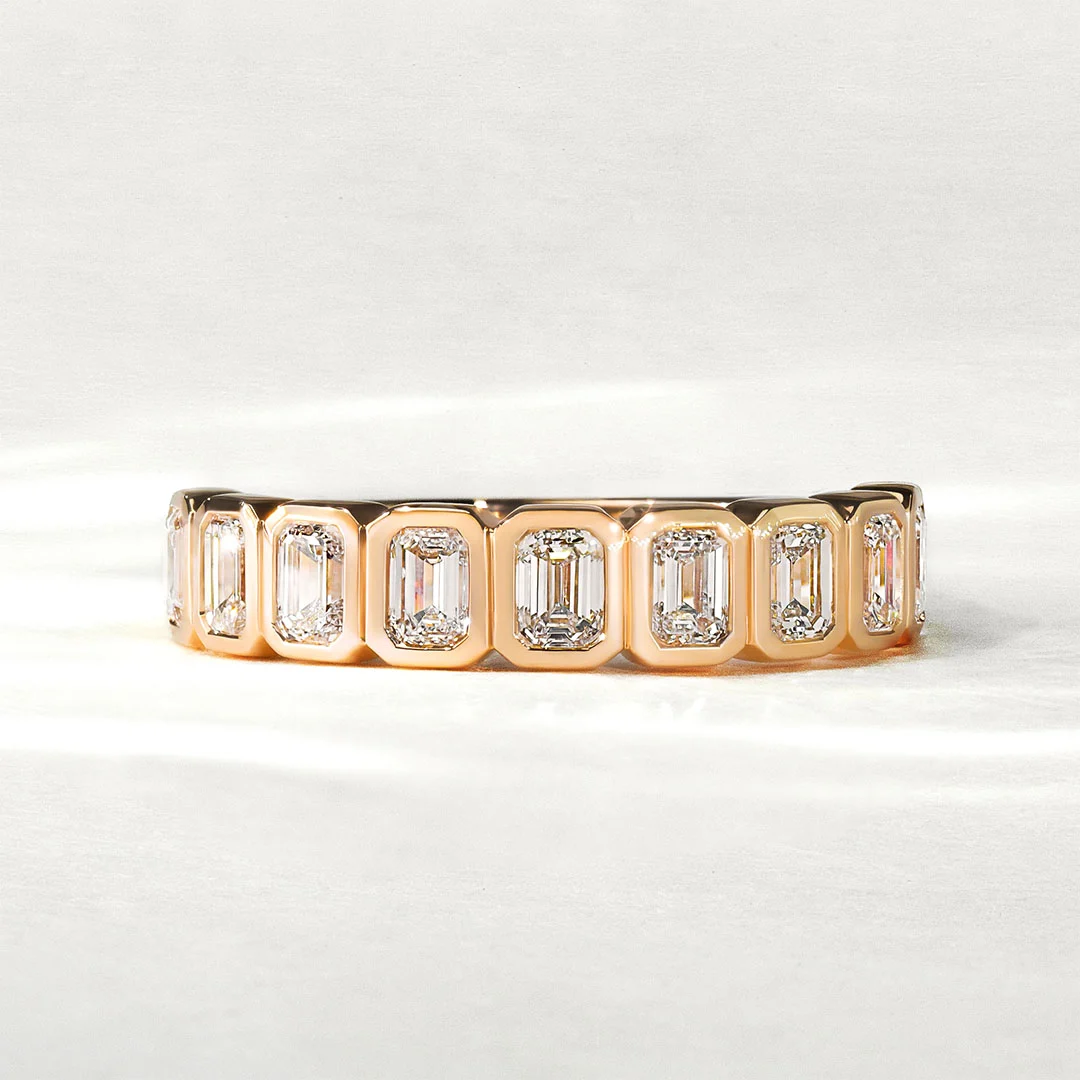 Romantique – Diamond Wedding Band