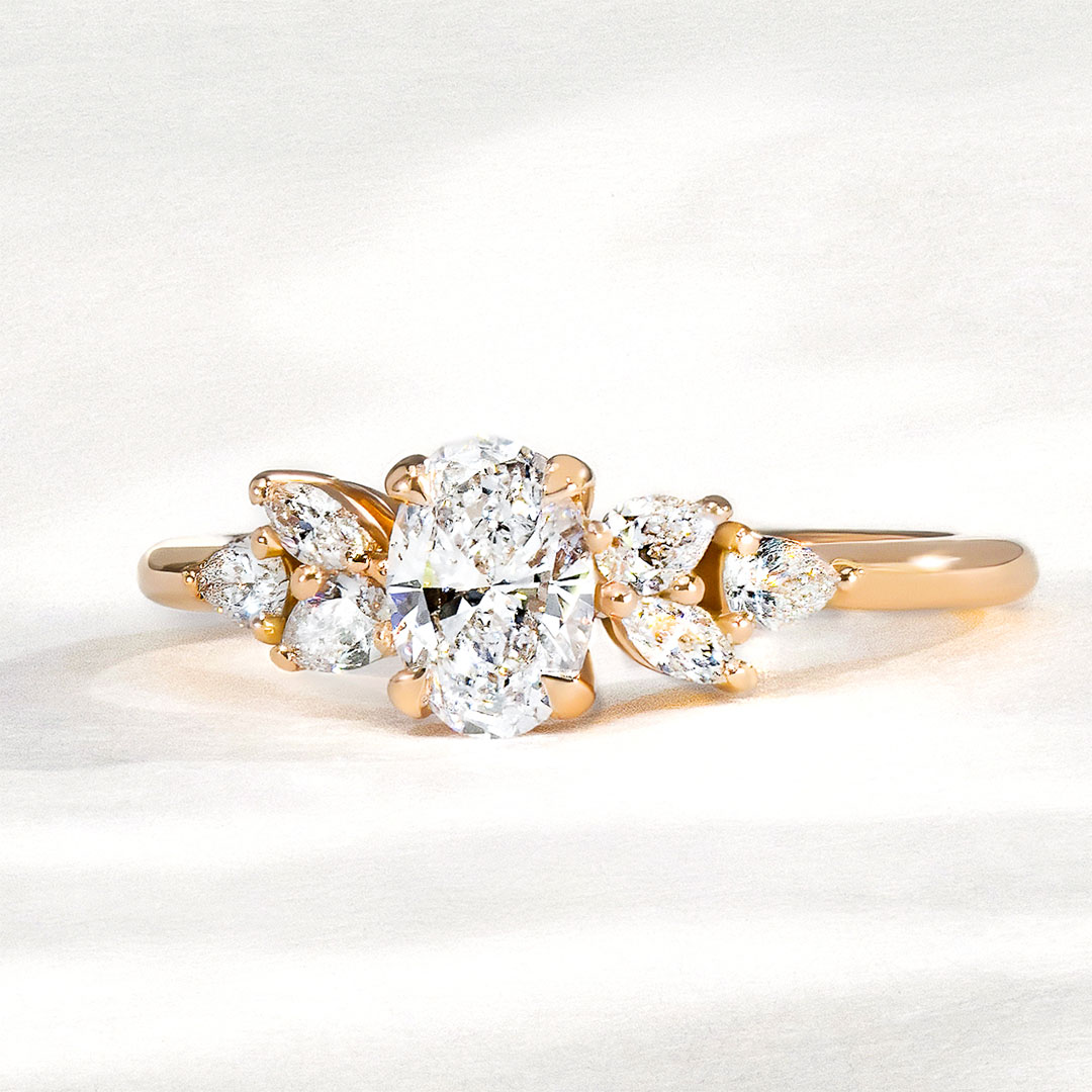 Rayonnante – Bespoke Ringcut Oval