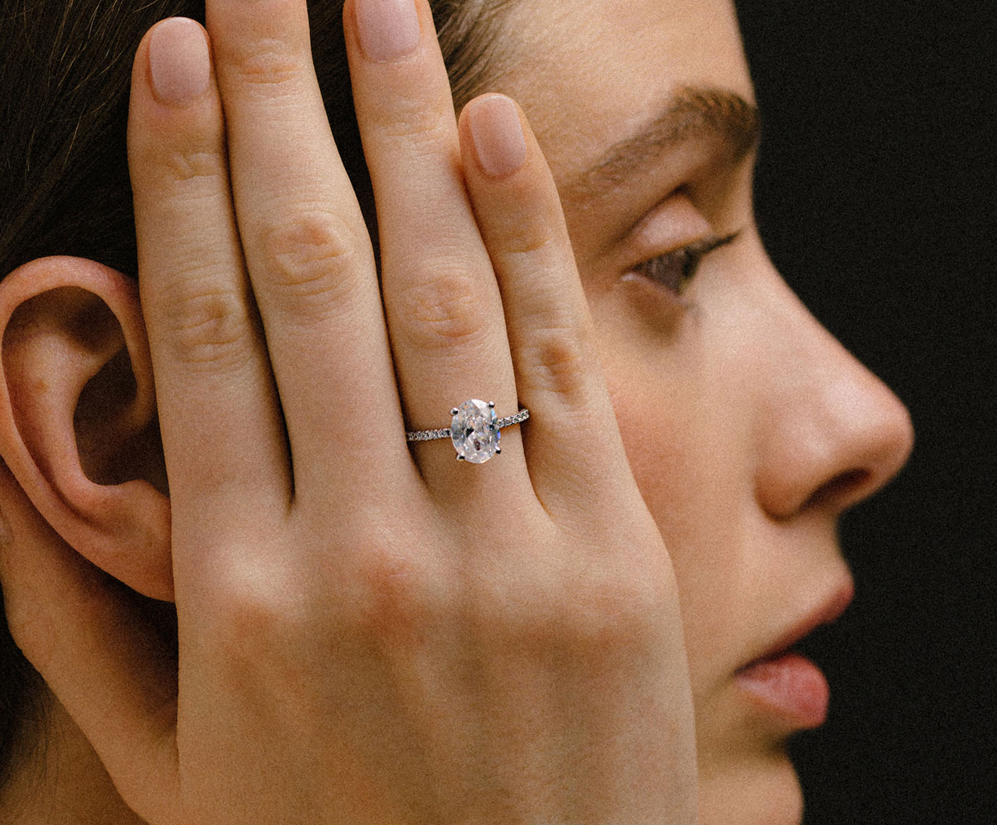 clo_bdf_sub_ova_150_dem_bla_1