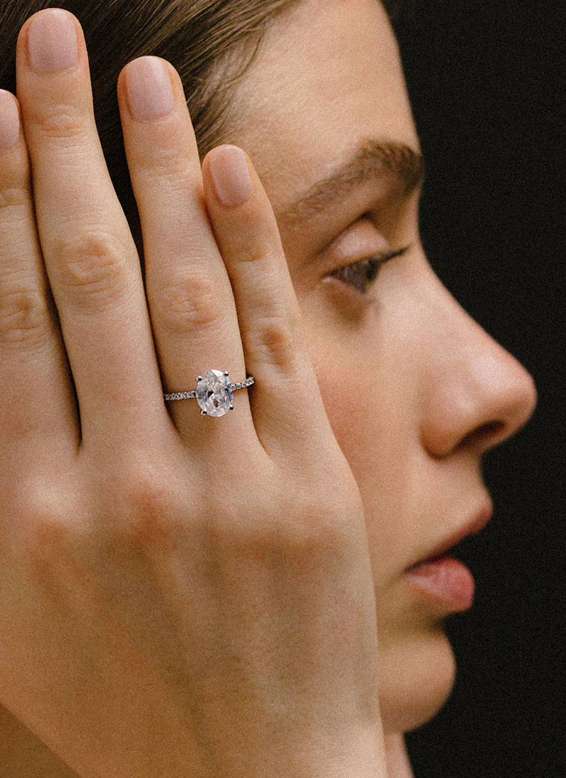 clo_bdf_sub_ova_150_dem_bla_1_mobile