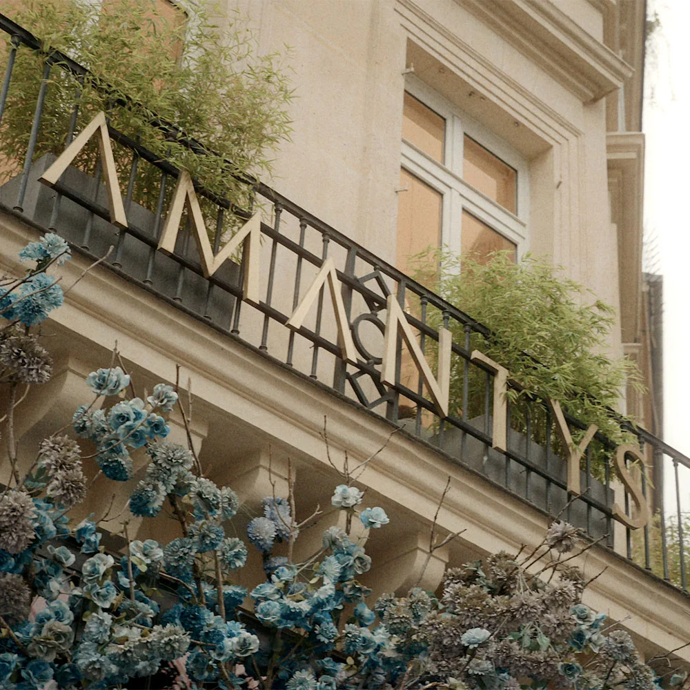 amantys_vitrine_showroom_paris